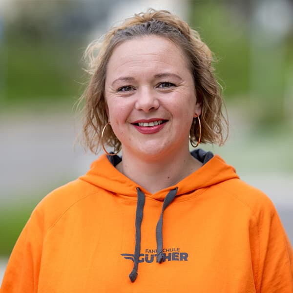 Ansprechpartnerin - Myriam Remsin