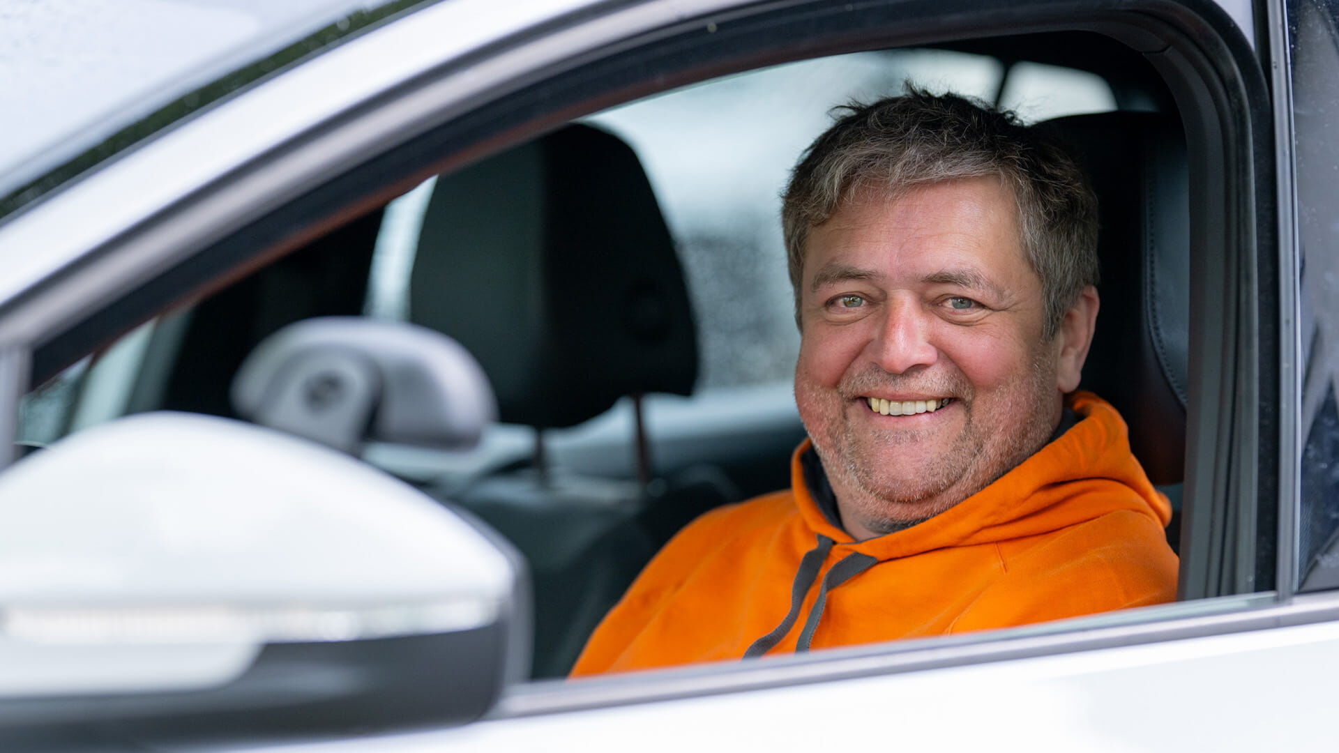 Freundlicher Mitarbeiter von Fahrschule Güther